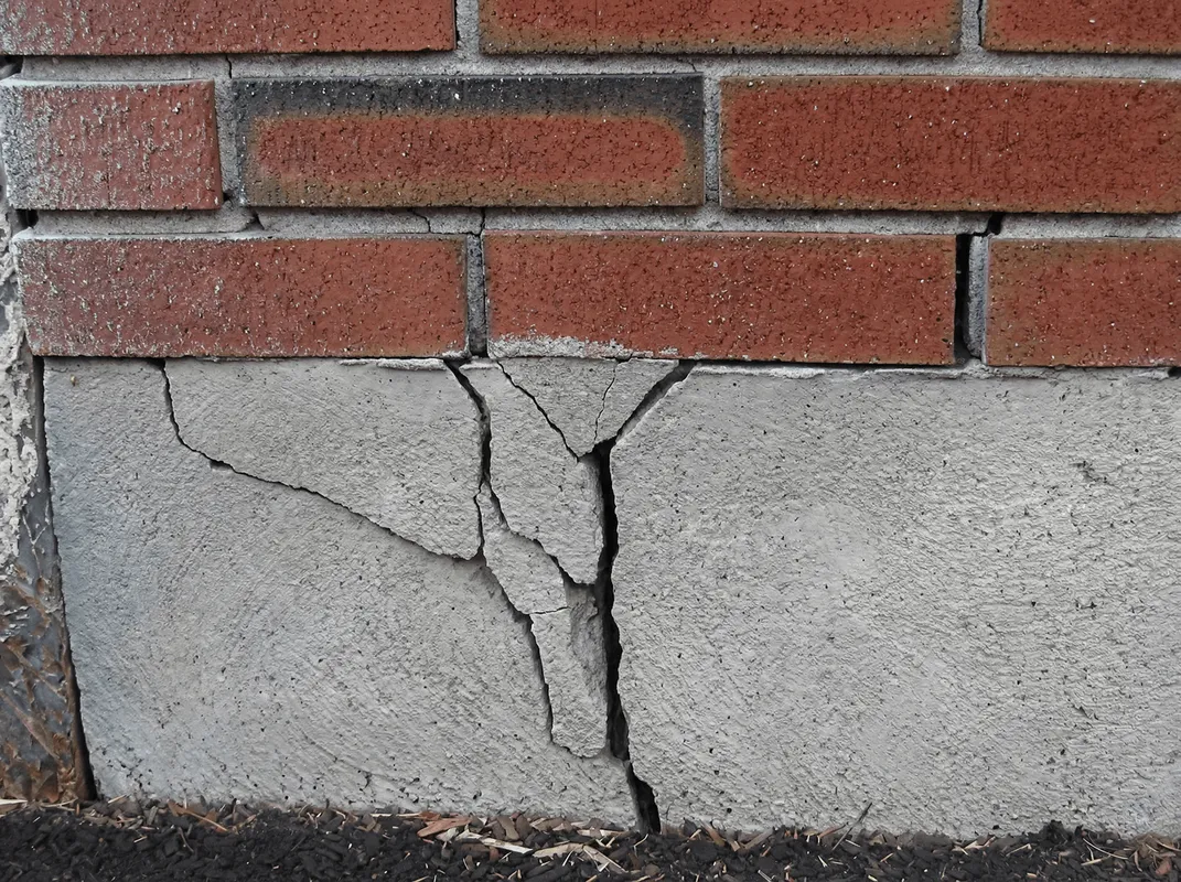 Concrete foundation with serious structural damage in San Antonio, TX